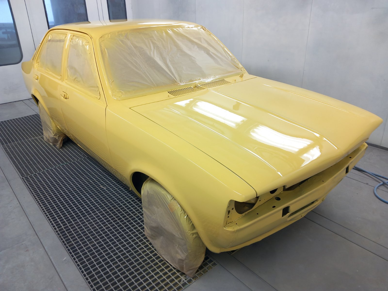 Άριστη δουλειά πλαστικοποίησης αυτοκινήτου